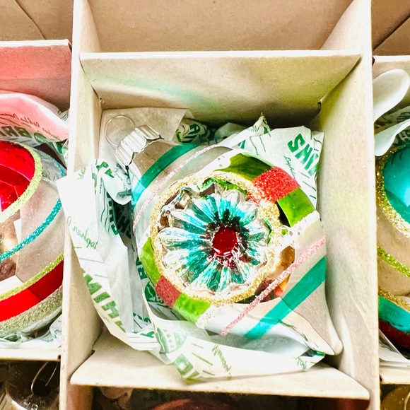 9 Radko Christmas Reflector Teardrop Bell Ball Glass Ornaments Glitter Stripes - Picture 9 of 13